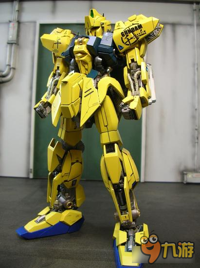 SD敢达强袭战线金色MS 金色的斗士敢达百式