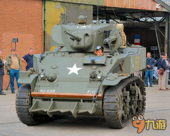 坦克连:全球坦克库-美式M5A1斯图亚特轻型坦