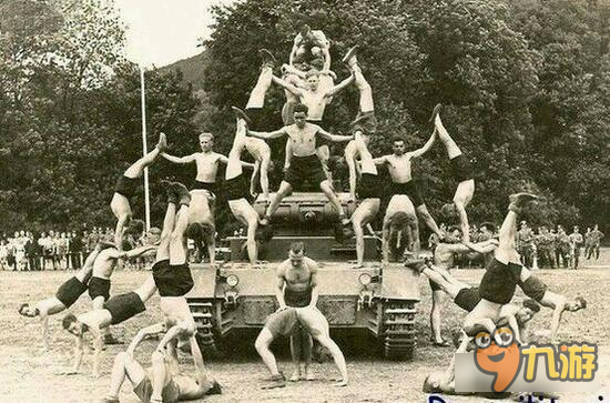 坦克连：《为啥那么囧》第十一期 令人瞎想的造型