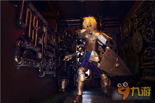 知名人气Coser现身战斗吧蘑菇君官方静态电影