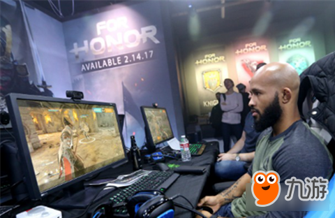 UFC冠军跨界游戏直播：大力鼠Twitch吸粉近9万
