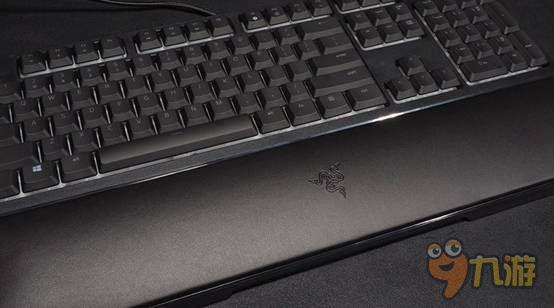 一款超舒适的游戏键盘腕托意味着什么？