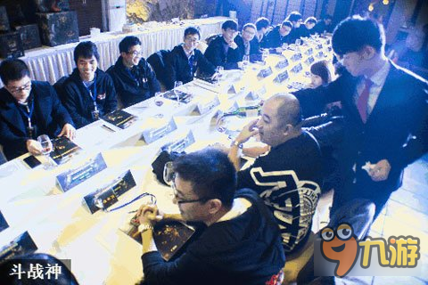 斗战神线下交流会杭州站圆满落幕 携手共进斗战不息