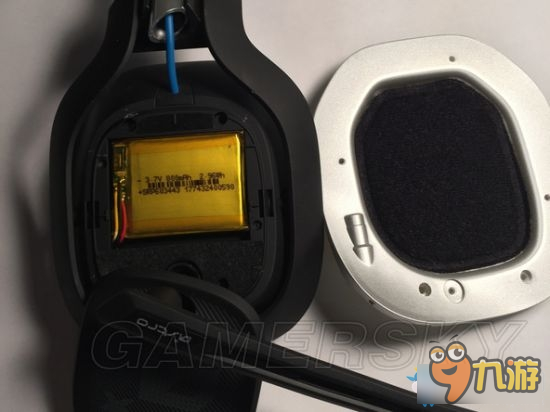 《PS4》Astro A50耳机更换内置电池教程