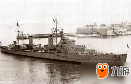 ​《巅峰战舰》中国当时最强战舰-重庆号