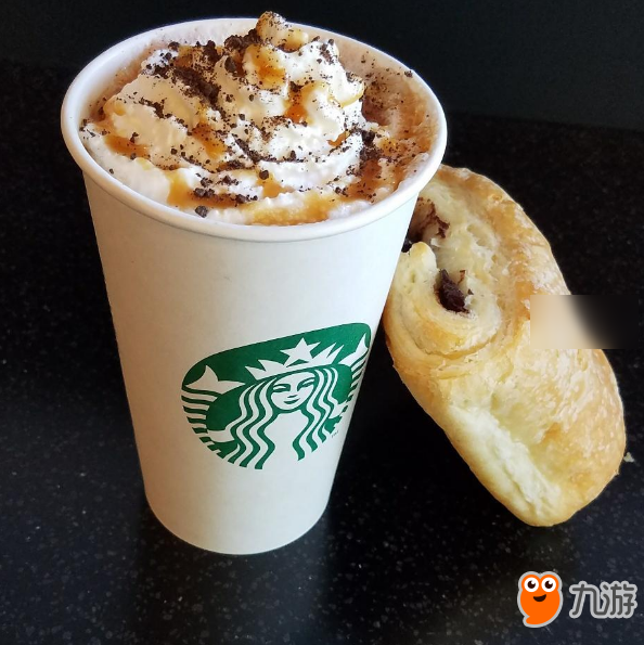 在暴雪内部的星巴克，你可以买到黑影代言的“史诗级特饮”