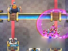 看看谁更狠！ 皇室战争暗夜女巫VS女巫大人