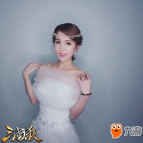 ChinaJoy“三國殺”Showgirl美照流出，清純、性感把持不??！