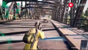 《绝地求生》“火影”新外挂:召唤载具瞬间砸死敌人 《绝地求生》“火影”新外挂:召唤载具瞬间砸死敌人