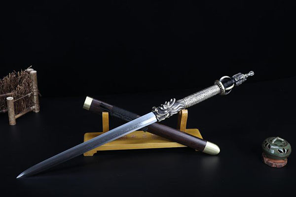 七星龙渊剑