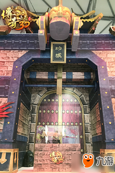 巨型屠龙刀&沙城现身ChinaJoy《传奇世界3D》展台全曝光
