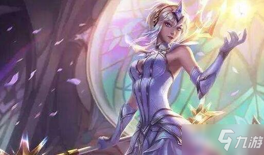 《LOL》S11赛季拉克丝出装推荐